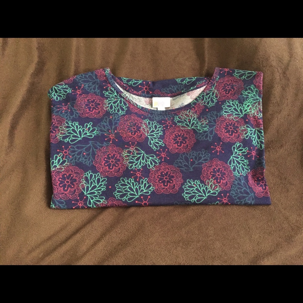 Flower Lularoe Irma